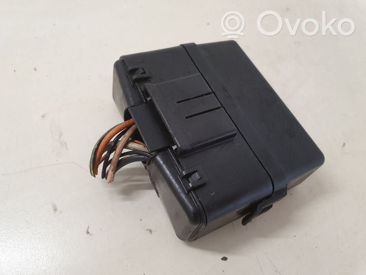 Opel Frontera B Fuel pump relay 8972246330