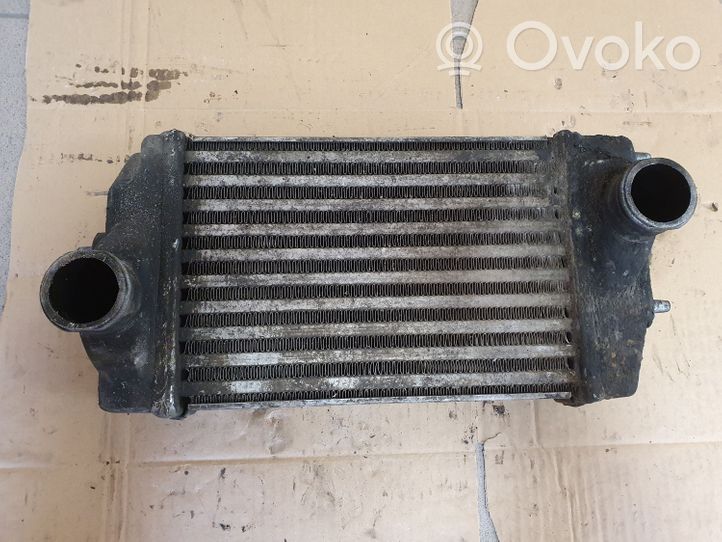 Chrysler Voyager Refroidisseur intermédiaire 868503A