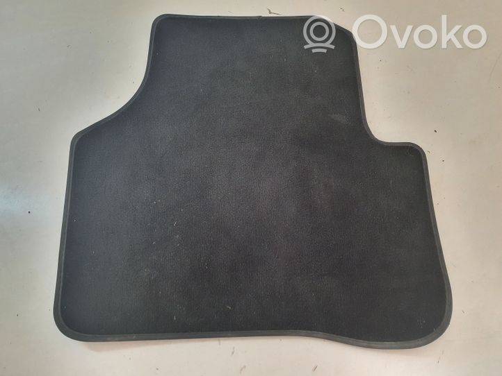 Volkswagen PASSAT B6 Tapis de sol arrière 3C2863011C