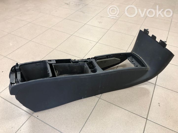 Volvo V50 Center console 30755375