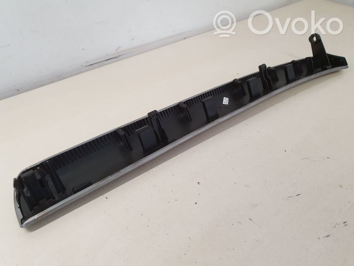 Audi A4 S4 B7 8E 8H Rivestimento del pannello 8H2853189