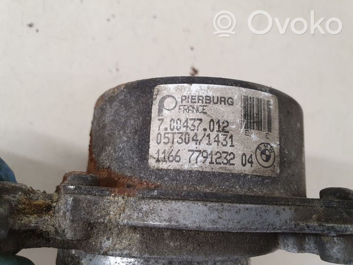 BMW 1 E81 E87 Alipainepumppu 7791232