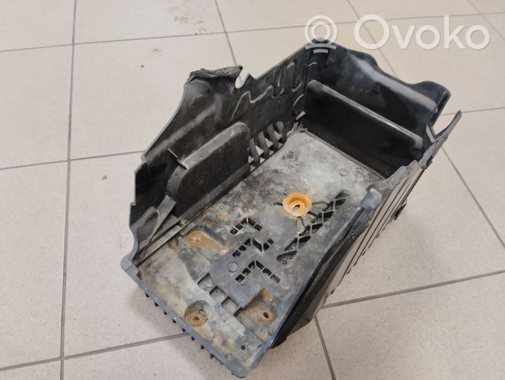 Volvo S80 Support boîte de batterie 30683987