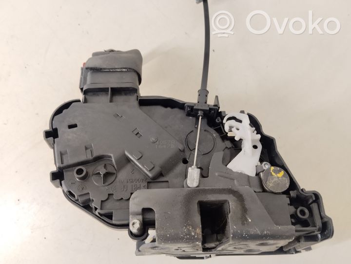 Volvo C30 Zamek drzwi przednich 30753662