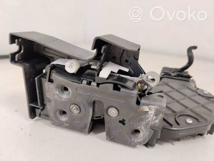 Volvo C30 Zamek drzwi przednich 30753662