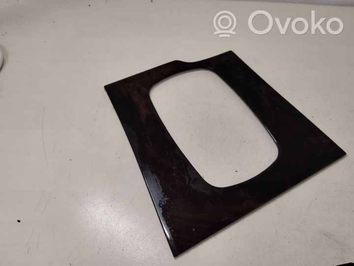 Audi A8 S8 D2 4D Rivestimento in plastica cornice della leva del cambio 