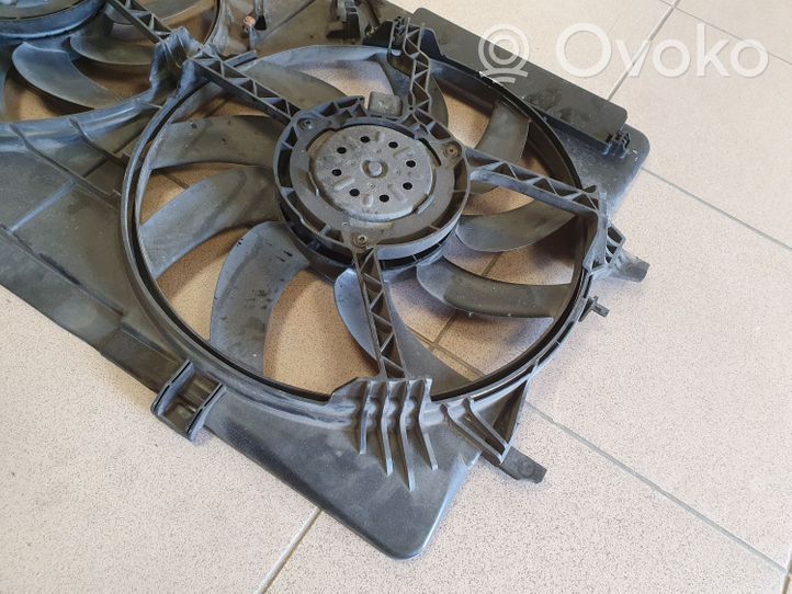 Audi A6 S6 C7 4G Ventilatore di raffreddamento elettrico del radiatore 8K0121003AD