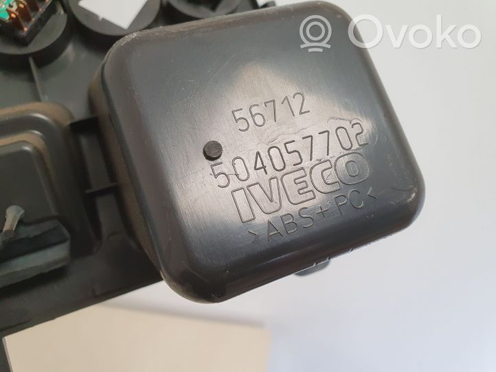 Iveco Daily 3rd gen Altra parte interiore 504057702