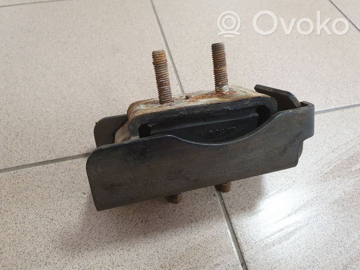 Iveco Daily 3rd gen Supporto di montaggio del motore 504046294EB