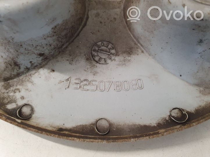 Iveco Daily 3rd gen Borchia ruota originale 1325078080