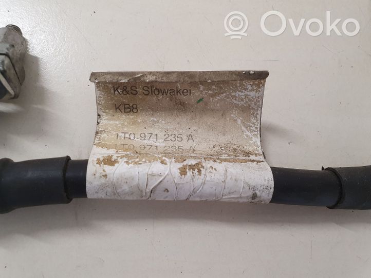 Volkswagen Touran I Negative earth cable (battery) 1T0971235A