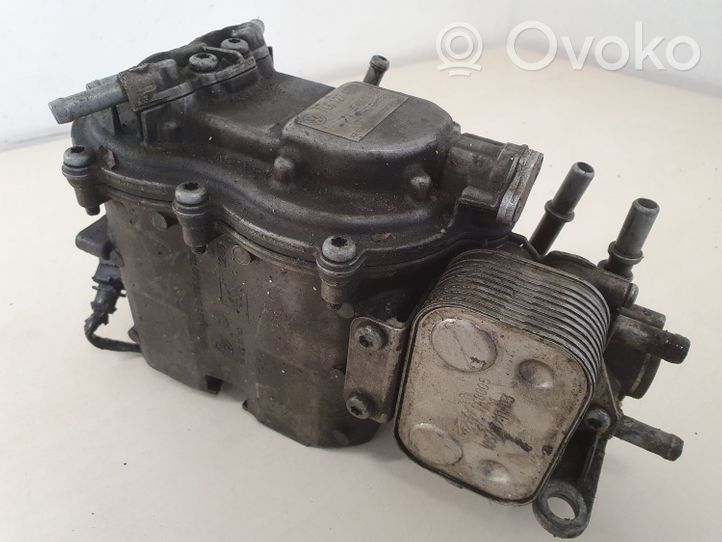 Volkswagen Touareg I Filtre à carburant 7L6127401A