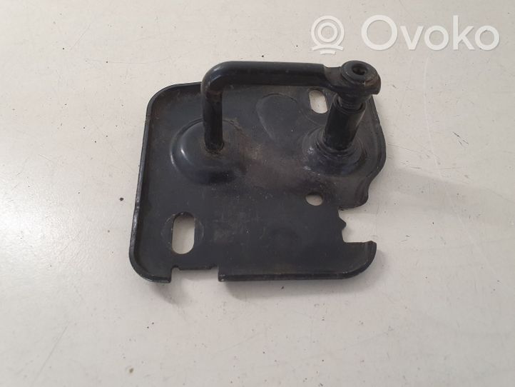 Audi Q2 - Anello/gancio chiusura/serratura del vano motore/cofano 81A823185A