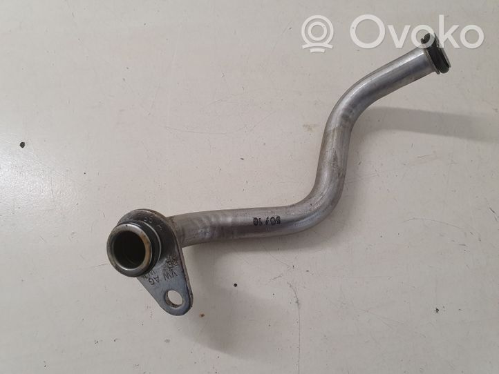 Audi Q2 - Tubo flessibile mandata olio del turbocompressore turbo 04C145735A