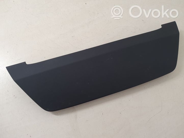 Audi Q2 - Rivestimento del pannello 81B857186