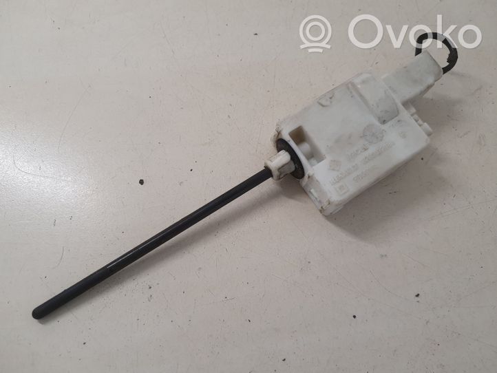 Opel Vivaro Tapa sellante del depósito de combustible 8200032984