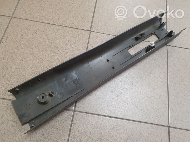 Iveco Daily 4th gen (B) pillar trim (top) 500337384