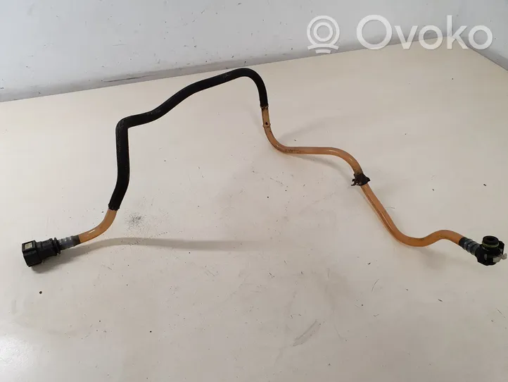 Ford C-MAX I Fuel line pipe 