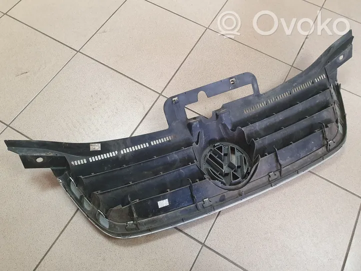 Volkswagen Touran I Grille calandre supérieure de pare-chocs avant 1T0853651