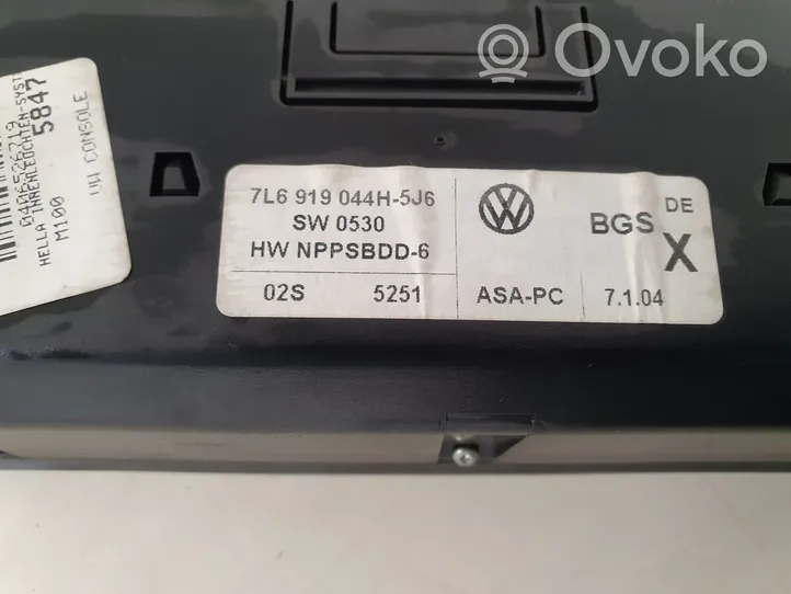 Volkswagen Touareg I Monitori/näyttö/pieni näyttö 7L6919044H
