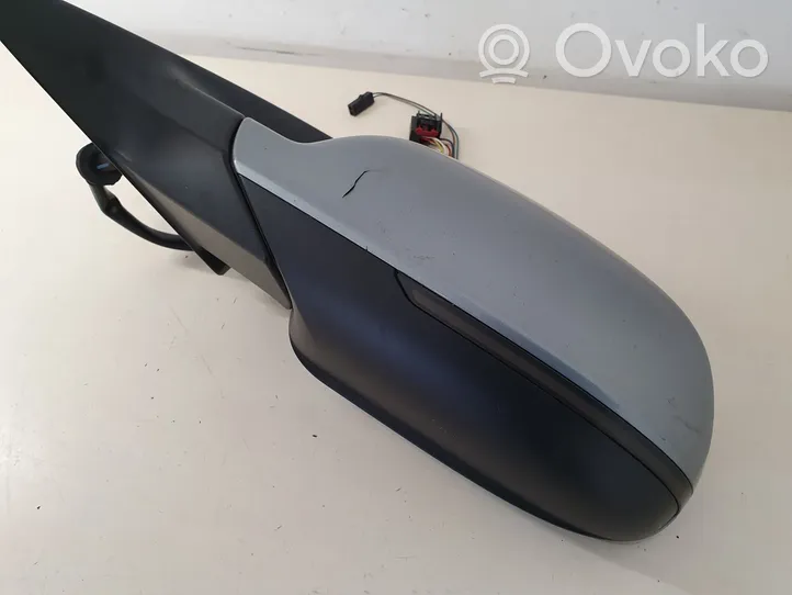 Audi A5 8T 8F Front door electric wing mirror RLL58261