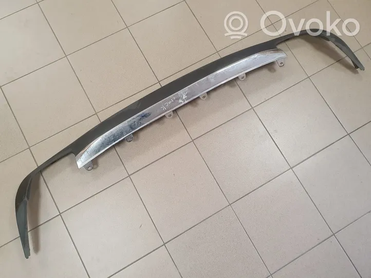 Mercedes-Benz CLS C218 X218 Moldura inferior del parachoques trasero A2188852125