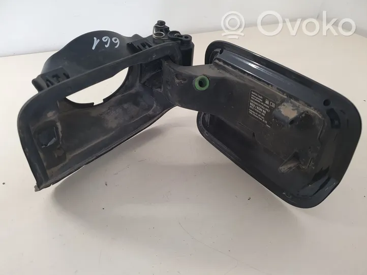 BMW 7 F01 F02 F03 F04 Bouchon, volet de trappe de réservoir à carburant 624118