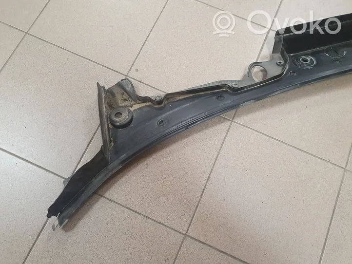 BMW 7 F01 F02 F03 F04 Rivestimento del tergicristallo 7184563