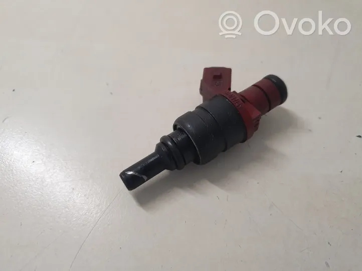 Mercedes-Benz C W203 Inyector de combustible 0000787149