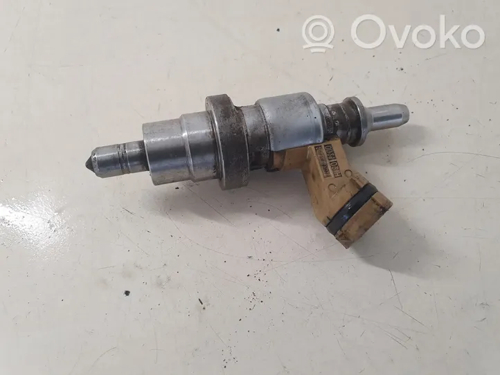 Toyota Auris 150 Injecteur de carburant 2371026011