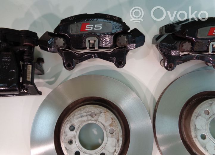 Audi S5 Bremsscheiben und Bremssättel eingestellt 8T0105N