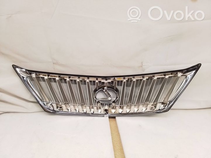 Lexus RX 330 - 350 - 400H Grotelės viršutinės 531010E030