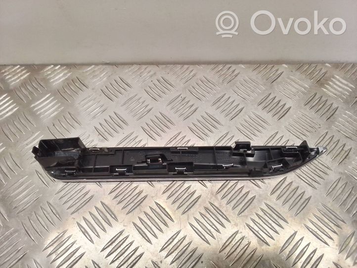 BMW X6 F16 Rivestimento parafango (modanatura) 74413910