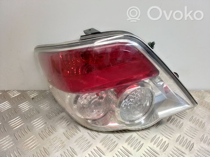 Subaru Impreza II Lampa tylna 22020918