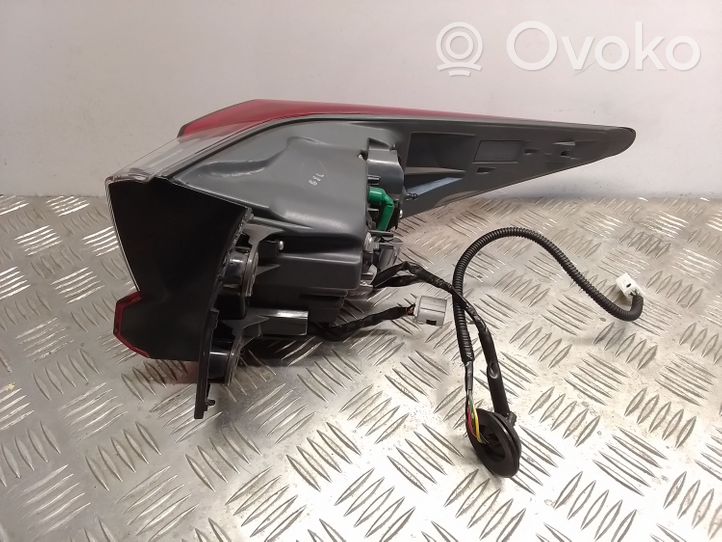 Lexus RC Lampa tylna 2472