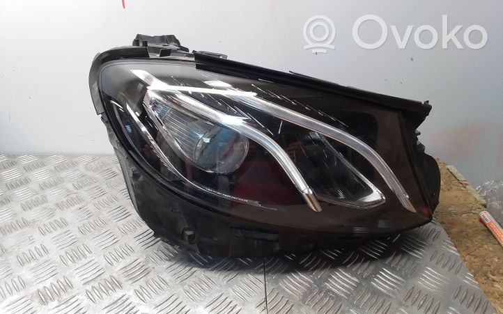 Mercedes-Benz E W213 Faro/fanale A2139067806