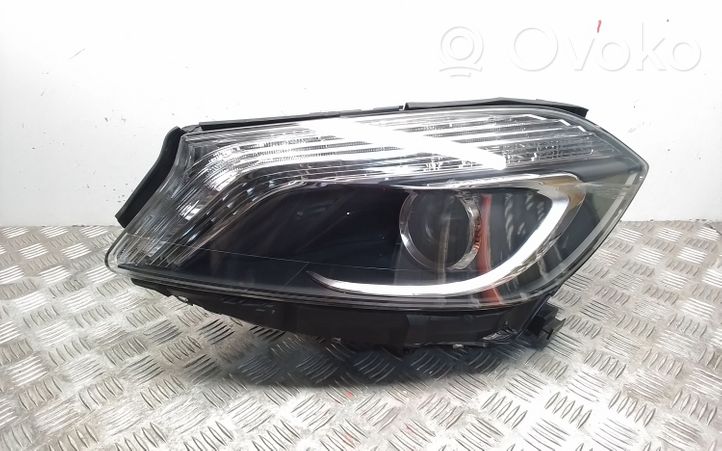 Mercedes-Benz A W176 Faro/fanale A1768201161