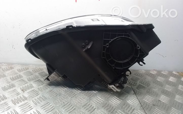 Mazda MX-5 NC Miata Lampa przednia 10061384