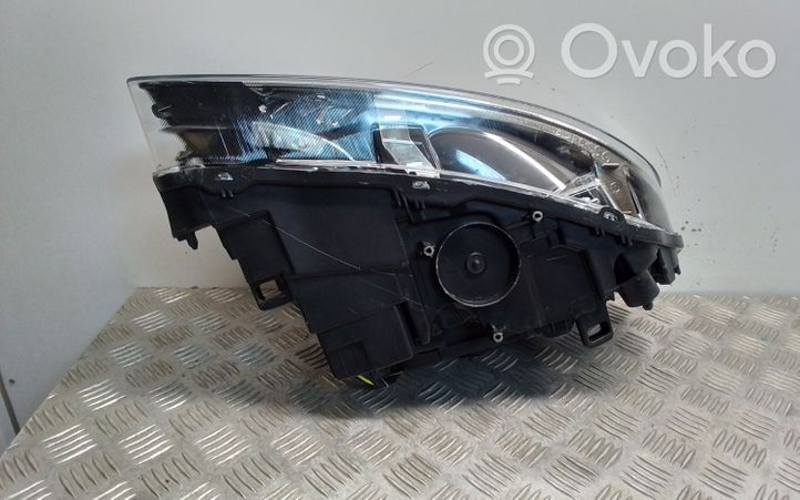 Volvo V60 Lampa przednia 31420269