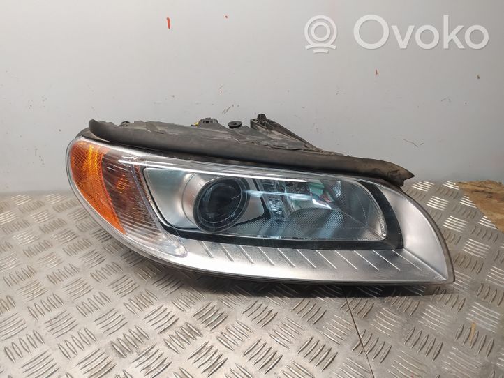 Volvo S80 Priekinis žibintas 31214348