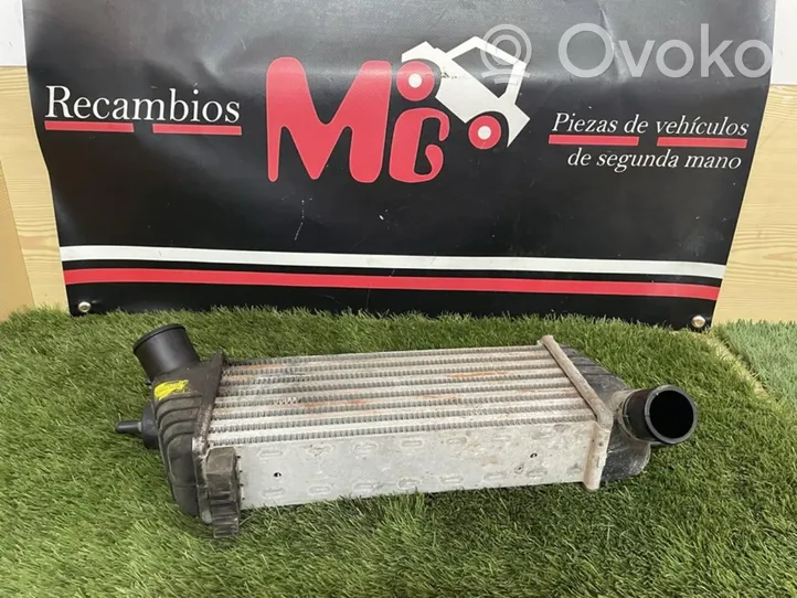 Hyundai Accent Chłodnica powietrza doładowującego / Intercooler 2827027500