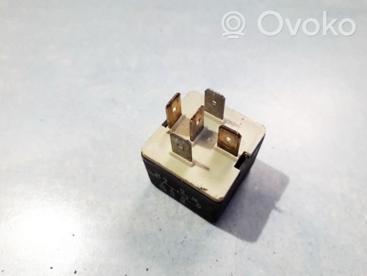 Opel Vectra B Other relay 90191753