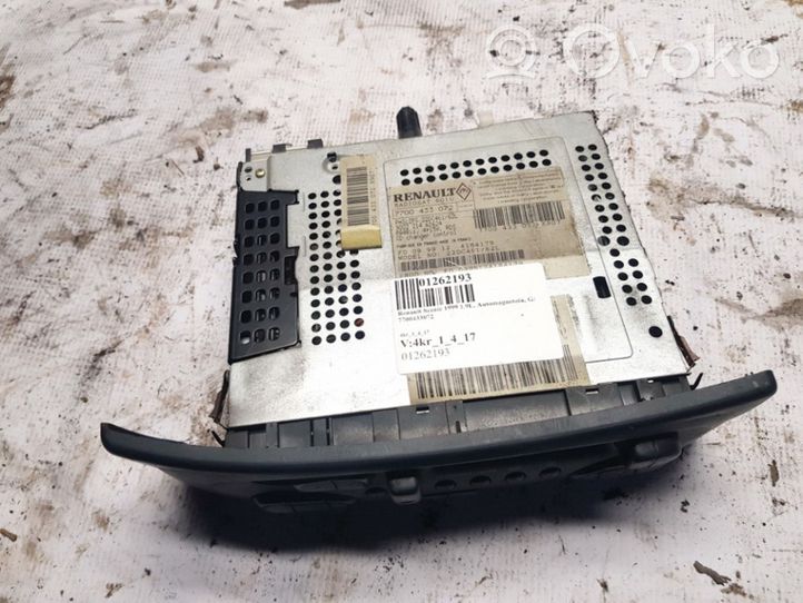 Renault Scenic I Radio/CD/DVD/GPS-pääyksikkö 7700433072