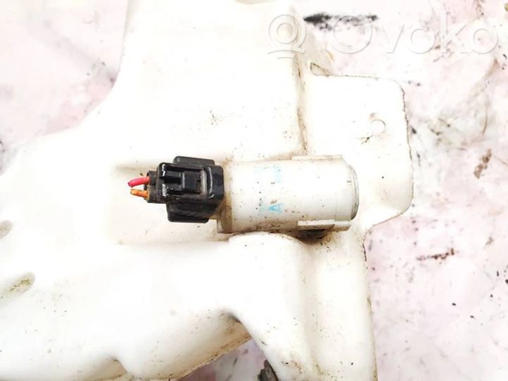 Honda CRV Windscreen/windshield washer pump, 6.00 € RRR
