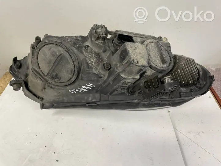 Mercedes-Benz E W212 Lampa przednia a2128201959