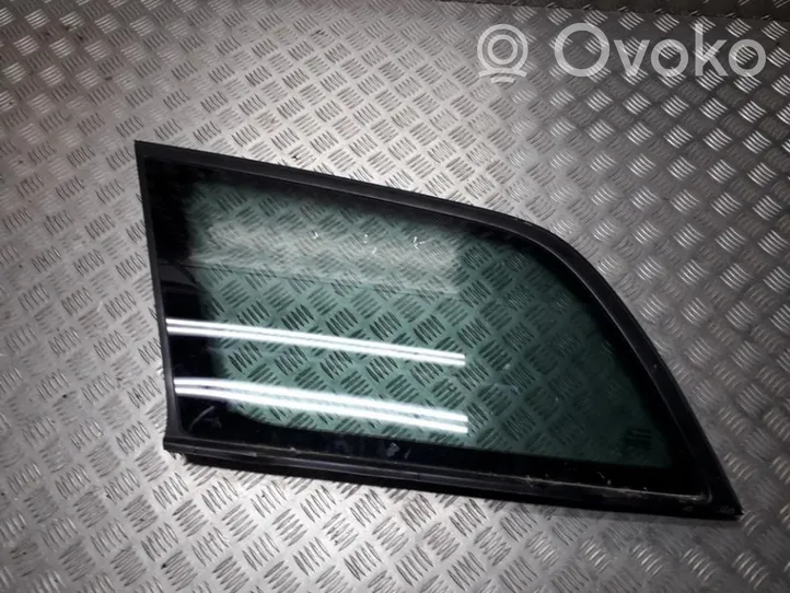 Toyota Avensis T220 Seitenfenster Seitenscheibe hinten 