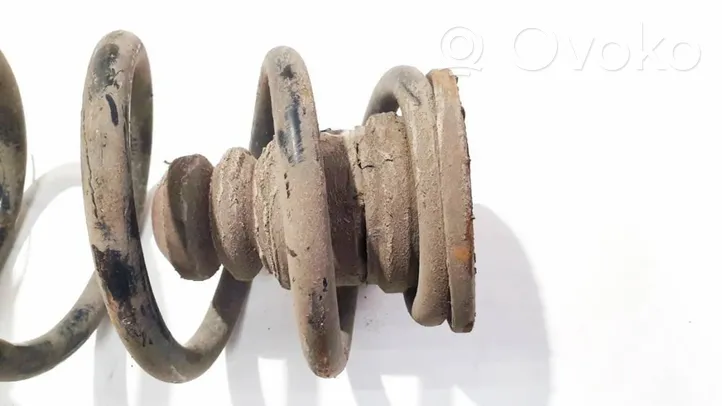 Peugeot 5008 Rear coil spring 