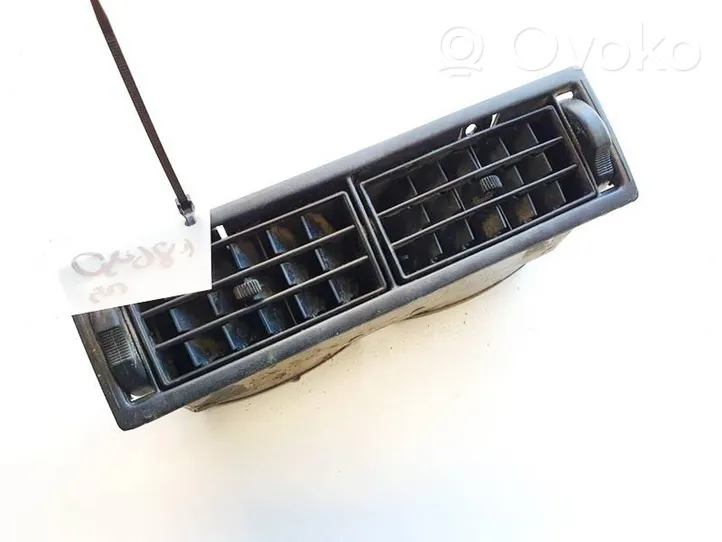 Volkswagen Transporter - Caravelle T4 Dash center air vent grill 191819709c