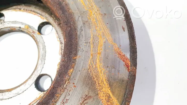 Volkswagen Polo IV 9N3 Front brake disc ventiliuojamas