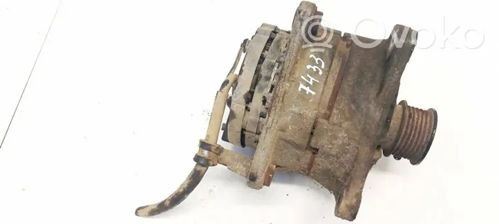 Volkswagen Polo Generator/alternator 037903025